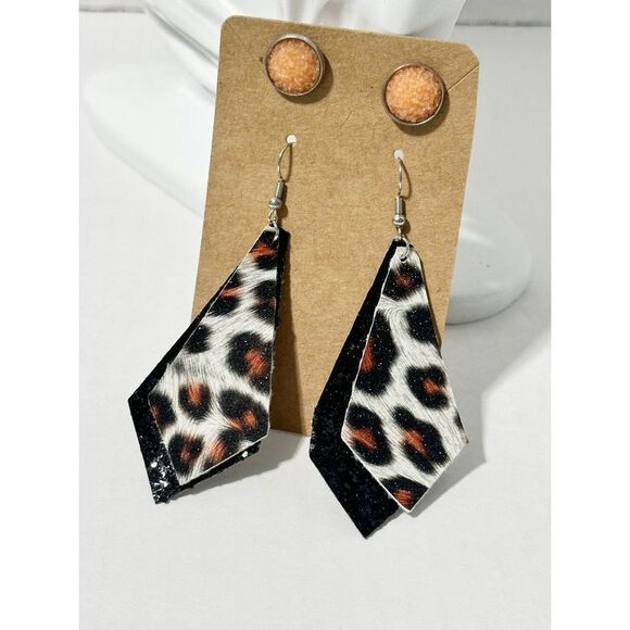 Geometric Vegan Leather Dangle & Crystal Round Earrings Peach‎ & Black 2 Pairs - Picture 7 of 7